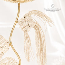 โหลดรูปภาพลงในเครื่องมือใช้ดูของ Gallery Baan Bua White - Thai Diffuser - Handmade Premium Gift - Zoom In