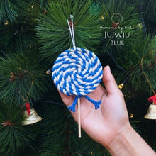 Load image into Gallery viewer, Christmas_Candies_blue_-_Christmas_decoration_made_in_Chiang_Rai_by_Akha_women_-_Thailand_-_Macrame_by_Nicha