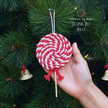 Load image into Gallery viewer, Christmas_candies_all_colors_with_background_-_-_Christmas_ornaments_made_in_Chiang_Rai_-_Akha_Ma-De_-_Social_entreprise_-_Thailand_-_Macrame_by_Nicha