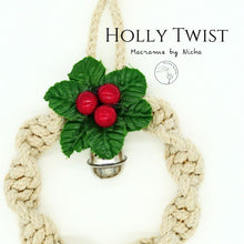 Load image into Gallery viewer, พวงหรีดคริสต์มาส เงิน - Holly Twist - Christmas Wreath Golden - ของตกแต่งคริสต์มาส - Christmas Ornaments - Macrame by Nicha - Zoom