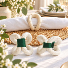 โหลดรูปภาพลงในเครื่องมือใช้ดูของ Gallery Madeleine Napkin Rings - ห่วงรัดผ้าเช็ดปากทำมือ - front-and-side-views-below-napkin - cream-dark-green - Made in Thailand