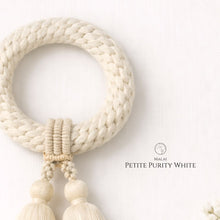 Load image into Gallery viewer, Malai Petite Purity - White - a Premium Gift - Macrame by Nicha - The head