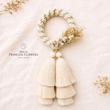 Load image into Gallery viewer, Malai Princess Flowers - Signature Collection - Premium Gifts - Full Body - Macrame by Nicha
