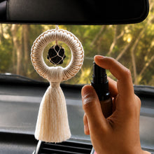 โหลดรูปภาพลงในเครื่องมือใช้ดูของ Gallery Malai Glin Rak - Beige Grounding - New Year Gift - Macrame by Nicha - A Thai Diffuser