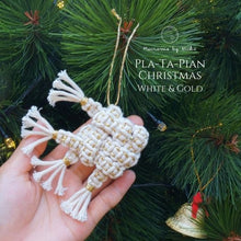 Load image into Gallery viewer, PLA-TA-PIAN CHRISTMAS - THAI TRADITIONAL FISH - CHRISTMAS ORNAMENTS