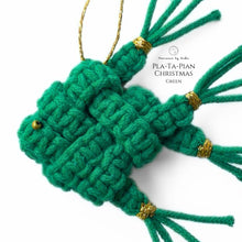 Load image into Gallery viewer, PLA-TA-PIAN CHRISTMAS - THAI TRADITIONAL FISH - CHRISTMAS ORNAMENTS