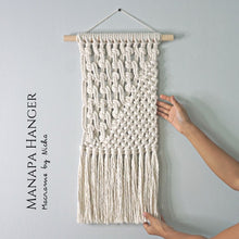 Load image into Gallery viewer, MANAPA HANGER - WALL HANGER