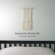 Load image into Gallery viewer, MANAPA HANGER - WALL HANGER