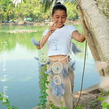 Load image into Gallery viewer, LIFE DREAMCATCHER – ตาข่ายดักฝัน ต้นไม้แห่งชีวิต – The Tree of Life dream catcher + หินเทอร์ควอยซ์ - Home decor & Gift3