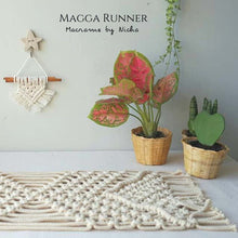Load image into Gallery viewer, MAGGA RUNNER - HOME DECOR