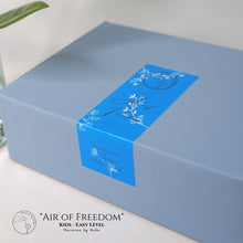 Load image into Gallery viewer, DIY KIT "Air of Freedom" + WORKSHOP - Kids - Dreamcatcher