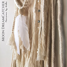 Load image into Gallery viewer, MOON DREAMCATCHER - ตาข่ายดักฝัน พระจันทร์ - The Crescent Moon dream catcher4