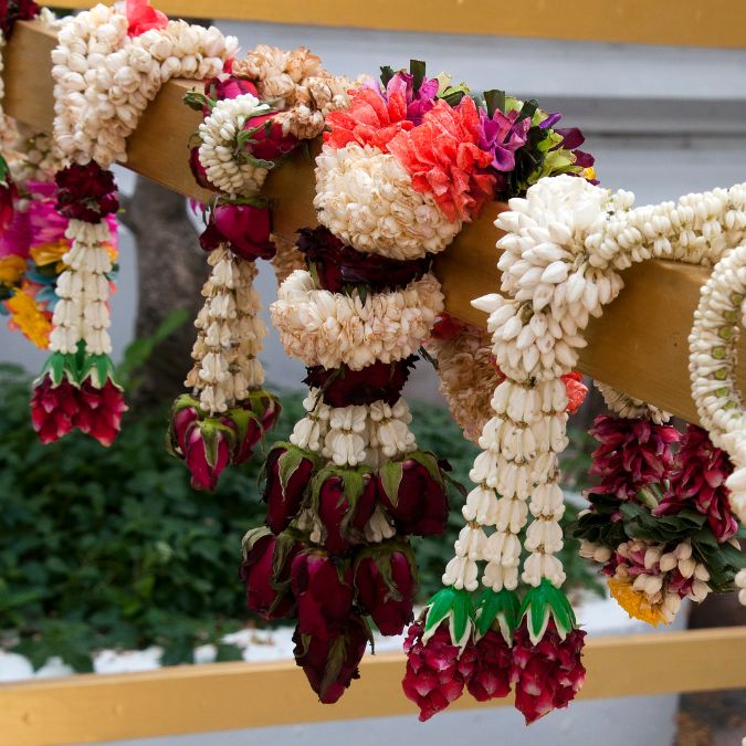 The Significance of Phuang Malai: A Comprehensive Guide to Understanding Thailand's Traditional Floral Garlands
