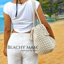 Load image into Gallery viewer, BEACHY MAM&#39; -  MACRAME BAG - กระเป๋ามาคราเม่สีชมพู - กระเป๋าชายหาด - ทำมือ - behind the bag
