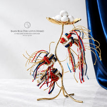 โหลดรูปภาพลงในเครื่องมือใช้ดูของ Gallery Baan Bua Thai Colors - Thai Diffuser - Handmade Premium Gift - Full body
