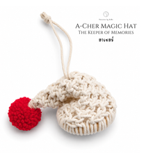 Load image into Gallery viewer, Christmas Hat - Red - Christmas ornaments Thailand - Macrame by Nicha
