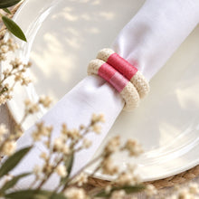 โหลดรูปภาพลงในเครื่องมือใช้ดูของ Gallery Macaron Napkin Rings - ห่วงรัดผ้าเช็ดปากทำมือ - on-diagonal-white-napkin - cream-pink - Made in Thailand
