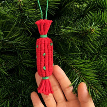 Load image into Gallery viewer, Wrapped Christmas Candies - With Chocolates

