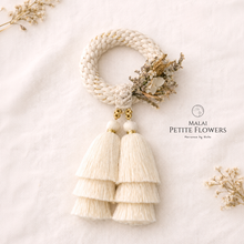 Load image into Gallery viewer, Malai Petite Flowers - Full Body - New Year Gifts - Macrame by Nicha
