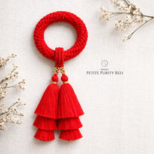โหลดรูปภาพลงในเครื่องมือใช้ดูของ Gallery Malai Petite Purity - Red - Premium Gift - Macrame by Nicha
