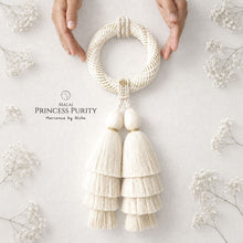 โหลดรูปภาพลงในเครื่องมือใช้ดูของ Gallery Malai Queen Purity - Signature Collection - Premium Gift - Macrame by Nicha - Full Body
