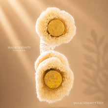 โหลดรูปภาพลงในเครื่องมือใช้ดูของ Gallery Malai Serenity - A Thai Diffuser - A Premium Gift - Macrame by Nicha - The Malai Feet
