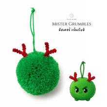 Load image into Gallery viewer, Mister Grumbles - Christmas ornaments Thailand - Macrame by Nicha
