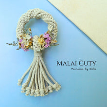 โหลดรูปภาพลงในเครื่องมือใช้ดูของ Gallery Macrame by Nicha - Phuang Malai Thailand - MALAI CUTY – พวงมาลัยคิวตี้  - พวงมาลัยวันแม่ - ของขวัญ2
