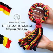 Load image into Gallery viewer, Phuang Malai Premium - Diplomatic Malai - Malai Germany, Belgium - พวงมาลัยเยอรมนี,เบลเยี่ยม - Macrame by Nicha hand

