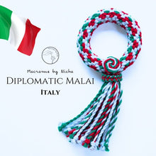 Load image into Gallery viewer, Phuang Malai Premium - Diplomatic Malai - Malai Italy - พวงมาลัยทางการทูต - พวงมาลัยอิตาลี - Macrame by Nicha 
