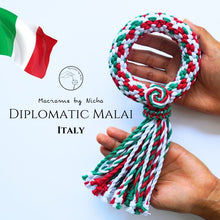 โหลดรูปภาพลงในเครื่องมือใช้ดูของ Gallery Phuang Malai Premium - Diplomatic Malai - Malai Italy - พวงมาลัยทางการทูต - พวงมาลัยอิตาลี - Macrame by Nicha hands
