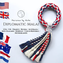 Load image into Gallery viewer, Phuang Malai Premium - Diplomatic Malai - Malai USA, France, UK - พวงมาลัยทางการทูต - พวงมาลัยฝรั่งเศส, ฐอเมริกา, ชอาณาจักร - Macrame by Nicha
