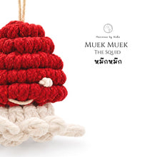 Load image into Gallery viewer, Santa's Squid - Christmas ornaments Thailand - - Macrame by Nicha - Zoom In
