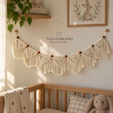 โหลดรูปภาพลงในเครื่องมือใช้ดูของ Gallery Tula Garland - ของขวัญเด็กแรกเกิด
