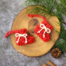 โหลดรูปภาพลงในเครื่องมือใช้ดูของ Gallery SANTA&#39;SOCK - ถุงเท้าซานต้า- ของตกแต่งคริสต์มาส
