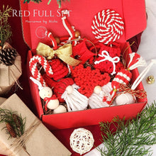 โหลดรูปภาพลงในเครื่องมือใช้ดูของ Gallery CHRISTMAS DECORATIONS - ของตกแต่งคริสต์มาสธีมสีแดง - RED SET - 12 ชิ้น 2
