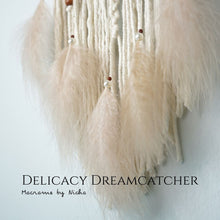 Load image into Gallery viewer, DELICACY DREAMCATCHER – ตาข่ายดักฝัน ความสง่างาม - The Dreamcatcher of Elegancy5
