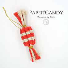 Load image into Gallery viewer, Candy&#39;paper- ลูกอมคริสต์มาส - ของตกแต่งคริสต์มาส - Macrame by Nicha - Christmas decoration
