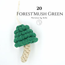 Load image into Gallery viewer, Forest&#39;Mush - เห็ดป่า - ของตกแต่งคริสต์มาส - Macrame by Nicha - Christmas decoration GREEN2
